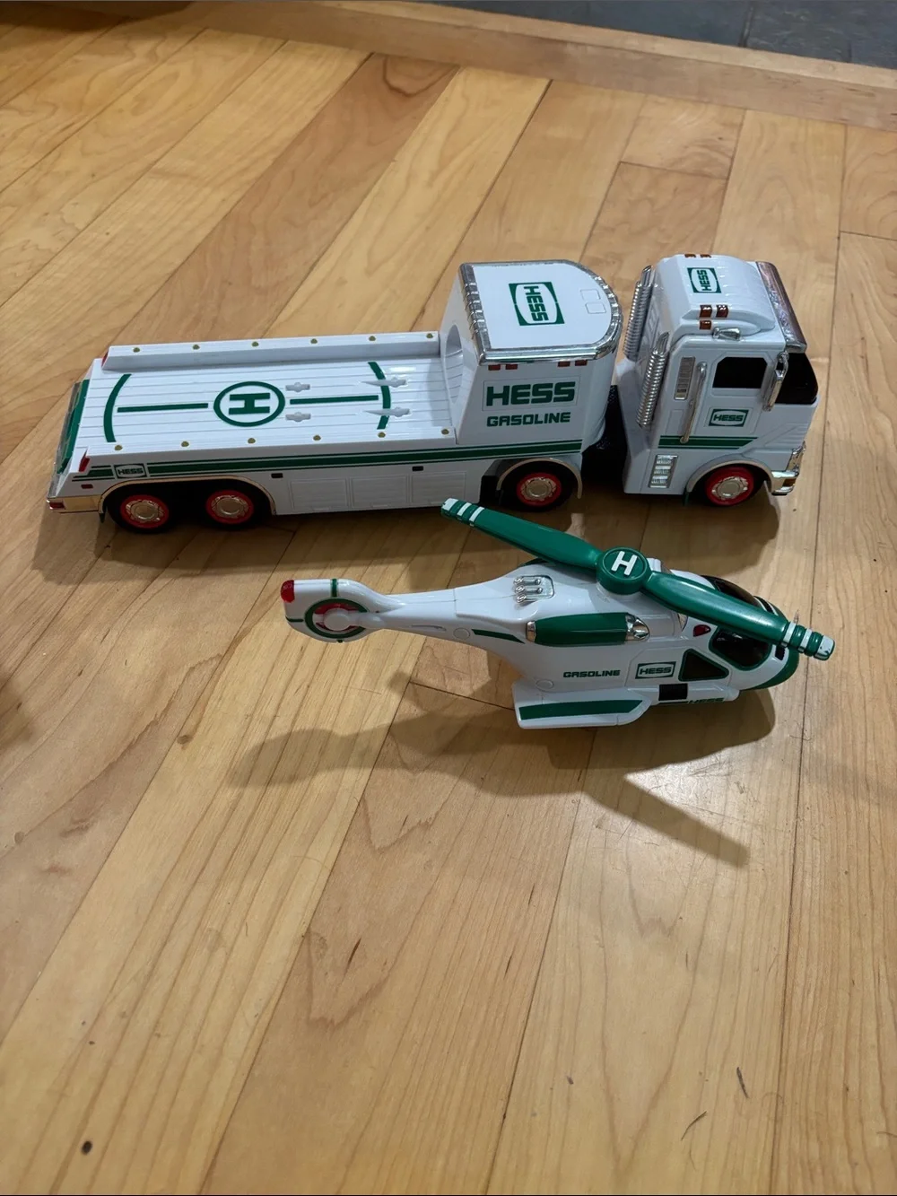 HESS Semi Truck with Helicopter